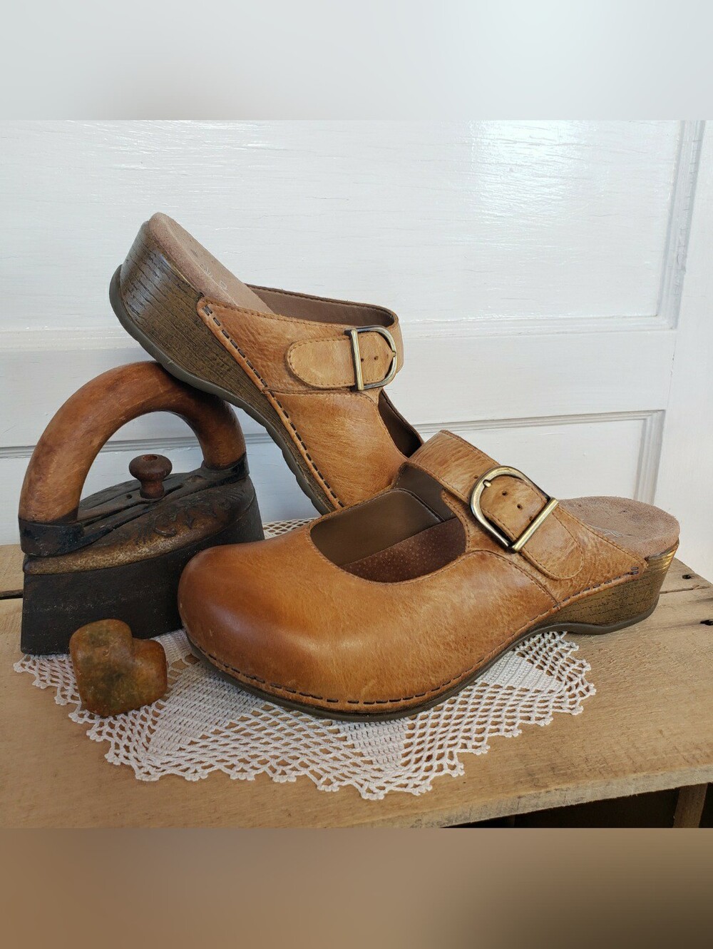 Dansko Honey Clogs Martina MaryJane Burnished Strap Buckle Slides Boho Prairie ♡ - Picture 4 of 12